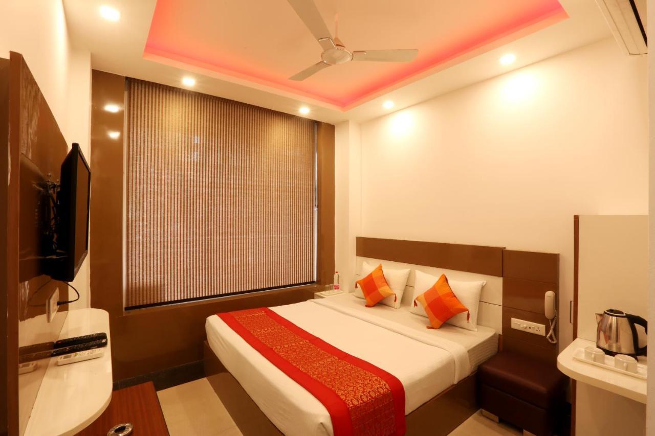 Hotel Airport Star Nuova Delhi Esterno foto