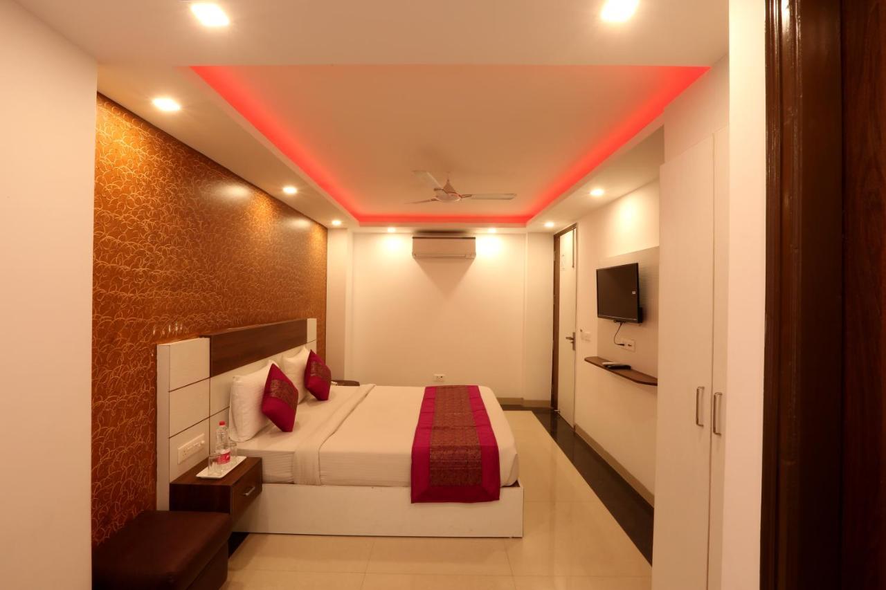 Hotel Airport Star Nuova Delhi Esterno foto