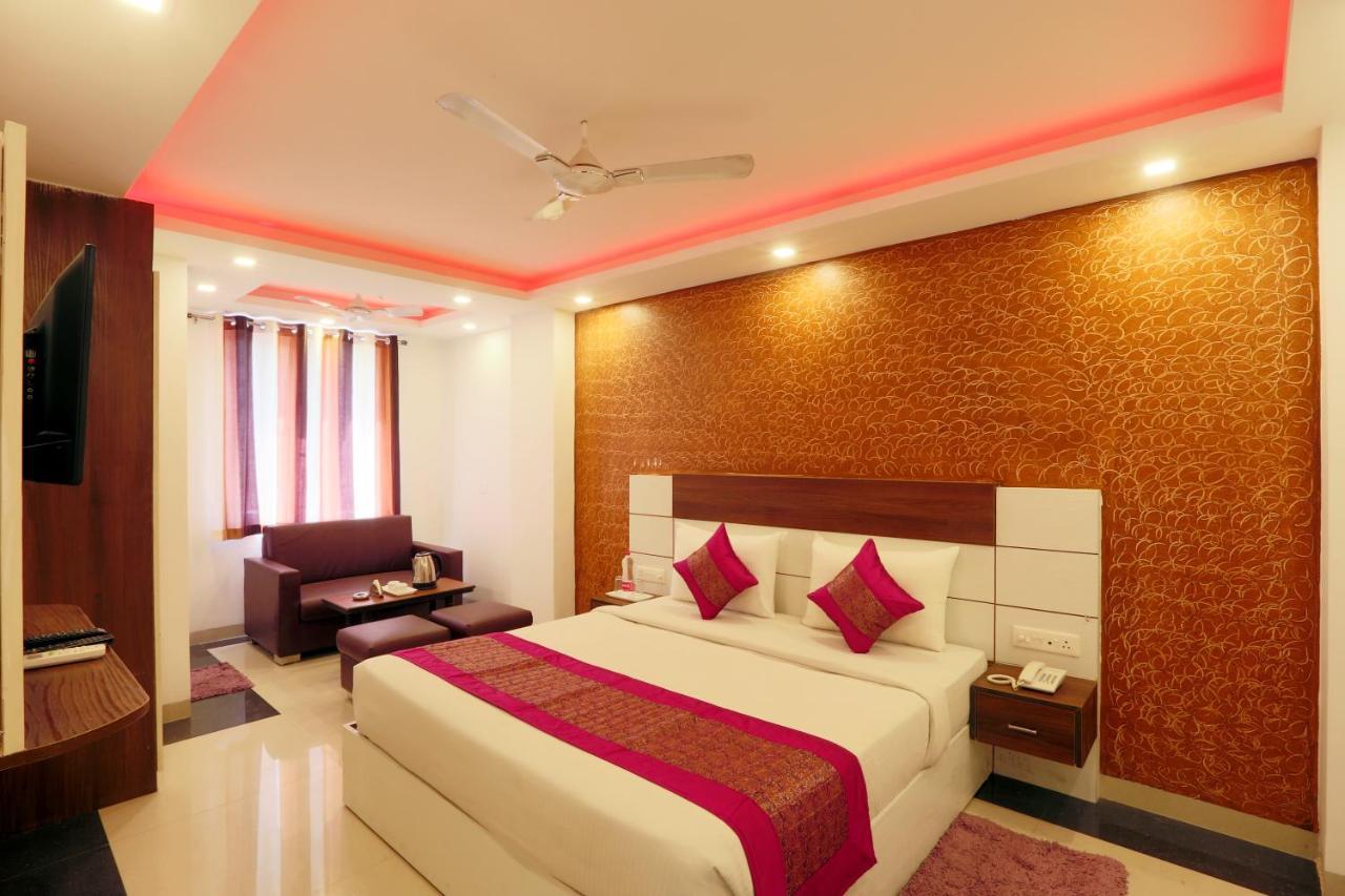 Hotel Airport Star Nuova Delhi Esterno foto