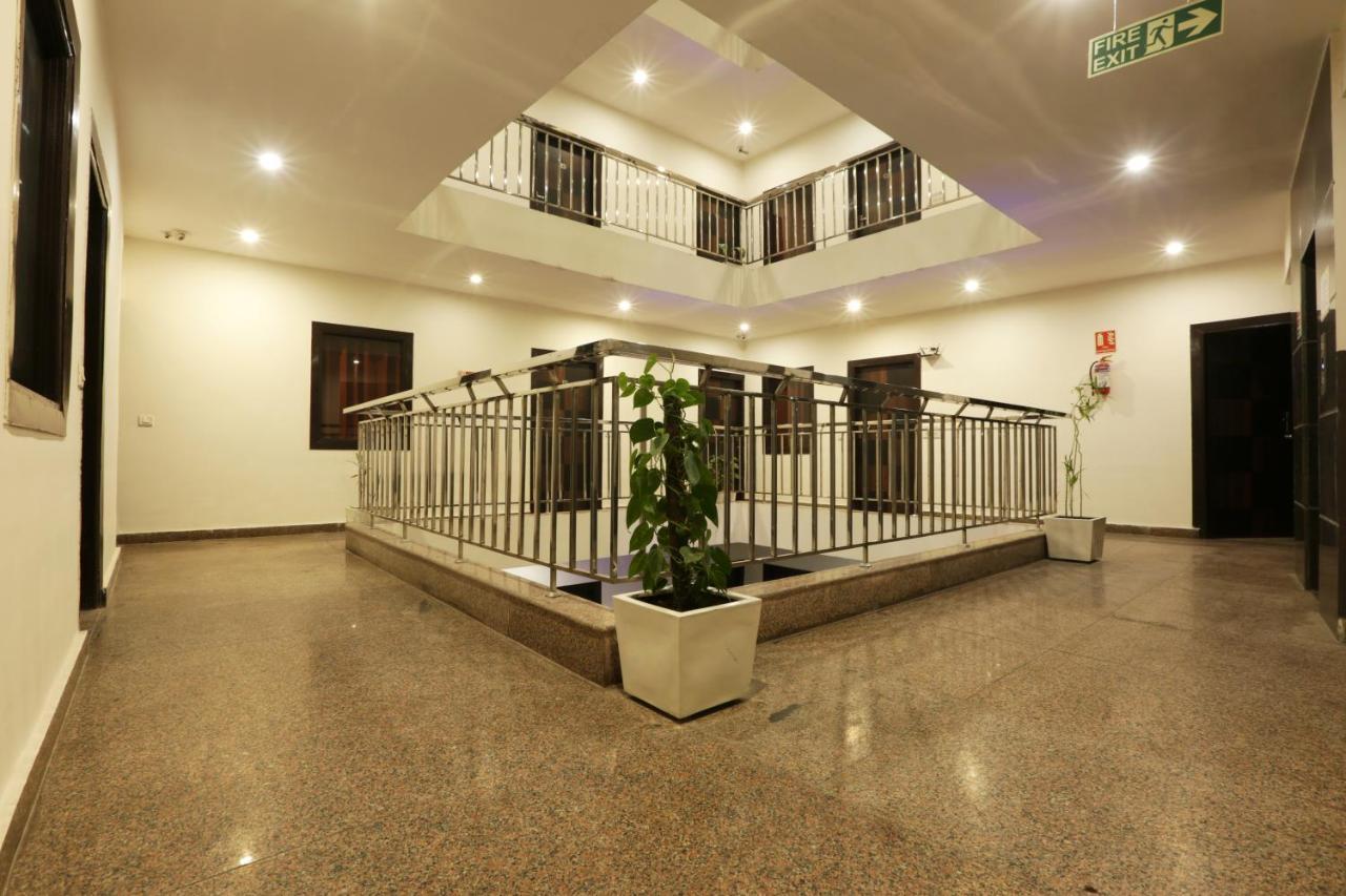 Hotel Airport Star Nuova Delhi Esterno foto