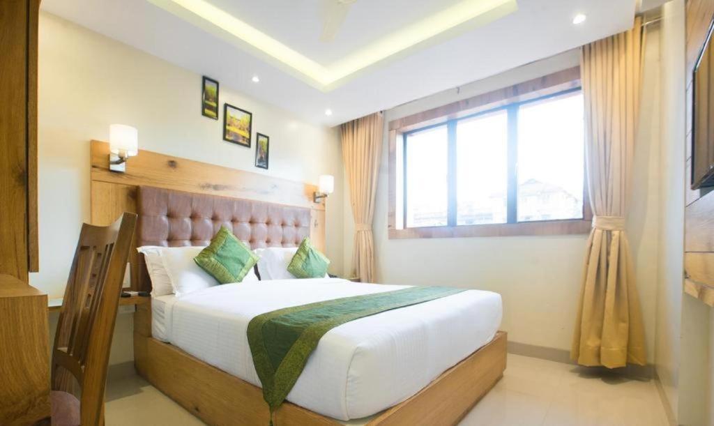 Hotel Airport Star Nuova Delhi Esterno foto